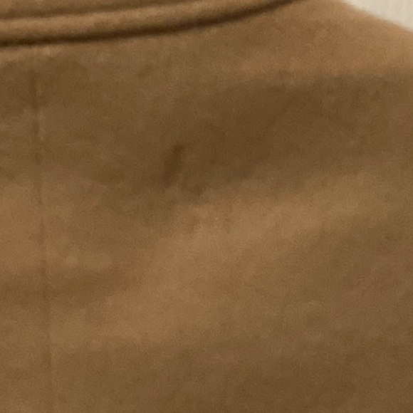 Kate - Picture 2 of 2